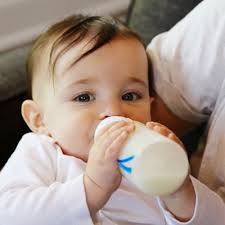 Tips To Get Baby To Drink From A Bottle Popsugar Family