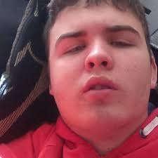 Thomas Knibbs's Instagram, Twitter & Facebook