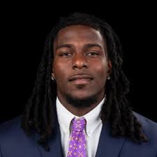 Unique Kelly (@UniqueKelly7)