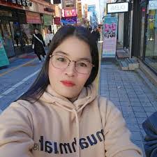 Tracey Phelps's Instagram, Twitter & Facebook