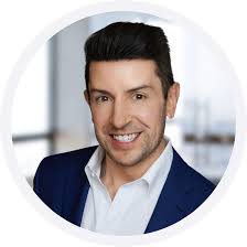 Matt Munoz's Instagram, Twitter & Facebook