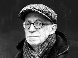 Кенгуровые прыгуны отбиваются от гремучих змей ногами