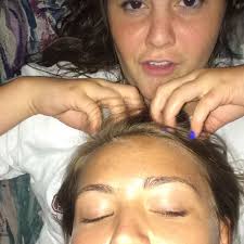 Allie Graveline (@Allie_Graveline)