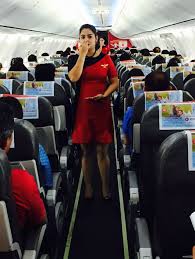 Book spicejet flight tickets online at lowest fares. International Yoga Day 2017 Spicejet Recreates The Magic Of Yoga At 35000 Feet In 30 Flights India News India Tv