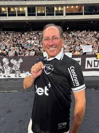 Textor critica saída de Franclim Carvalho do Botafogo: ‘Tem uma criança comandando o clube’