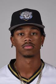 Baseball Plays at Michigan State and Notre Dame This Week