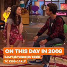 Jealous of snow white's beauty, the wicked queen orders the murder of her innocent stepdaughter, but later discovers that snow white is still alive and hiding in a cottage with seven friendly little miners. Nickelodeon On This Day Sam S Boyfriend Tried To Kiss Carly Facebook
