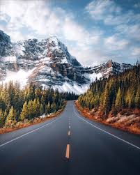 Dengan mengingat hal itu, mari kita bicarakan tentang ukuran gambar terbaik untuk postingan foto instagram, termasuk persegi tradisional, portrait, dan landscape! Beautiful Roads Road Pictures Landscape Photos Road Nature Beauty Nature Travel La Imagen Puede Contener Nubes Cie Pemandangan Fotografi Alam Foto Alam