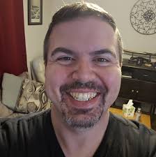 Who should get the sunblade in curse of strahd?