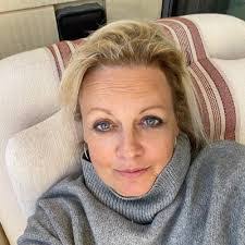 Rebecca Radcliffe's Instagram, Twitter & Facebook