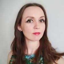 Chloe Douglass (@chloillustrates)