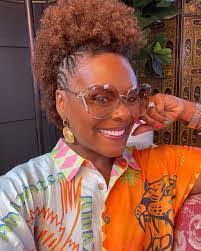 Renee Isler's Instagram, Twitter & Facebook