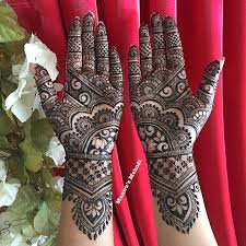 Isn't this a cute and simple heart . Easy Mehndi Designs For Hands 2021 That You Must Try Women Fashion Blog