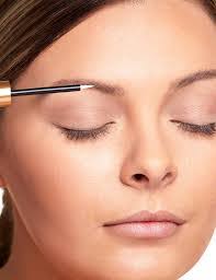 Jennifer Irias's Instagram, Twitter & Facebook