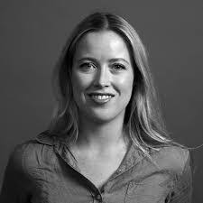 Sarah Forde's Instagram, Twitter & Facebook