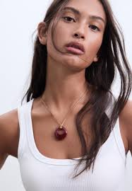 Set berisi 2 kalung tali dan manik-manik