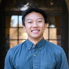 Jackie Royce's Instagram, Twitter & Facebook