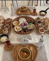 Pin By Najlatala On افكار تقديمات In 2020 Recipes Charcuterie Breakfast