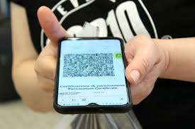 Per viaggiare all'estero serve il green pass, ma alcuni paesi richiedono anche altri documenti. Dove Serve Il Green Pass Le Nuove Regole In Vigore Da Oggi