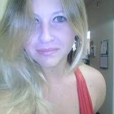 Amber Valles's Instagram, Twitter & Facebook