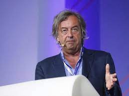 «a ottobre rischiamo di chiudere tutto per difendere la libertà di non vaccinarsi degli egoisti». Roberto Burioni Coronavirus Ha Aumentato L Impazzimento Generale Corriere It