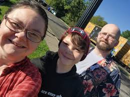 Every day, the extraordinary caregivers at UH Portage Medical Center  improve the health and well-being of our patients and community. Today,  we're proud to highlight Stephanie Bade, Patient Transporter in the Patient