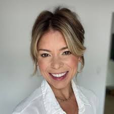 Life-quakes: Think of a person who intuitively helps you to feel seen,  heard and supported.