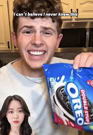 How to Cut An Oreo Cookie in Half