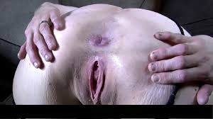 Mature Woman Queefs: Mom Homemade Porn