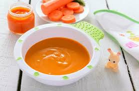 Setelah menjadi bubur, masukan salmon yang sudah ditumis dengan unsalted butter. Jangan Takut Kehabisan Ide Ini Saran Menu Makanan Bayi 6 Bulan Minggu Pertama