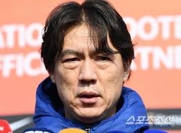 Munich doesn't manage Kim Min-jae. Munich is also angry at Hong Myung-