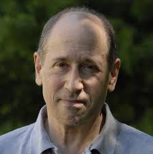 Robert Clampett's Instagram, Twitter & Facebook