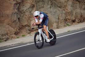 He is the gold medal winner in men's triathlon at the 2008 summer olympics in beijing. Jan Frodeno Gewinnt Challenge Gran Canaria Vor Pablo Dapena Und Nick Kastelein Tri Mag De