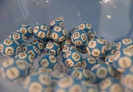 Ce ne sont pas moins de 36 millions d'euros qui étaient promis à. Tirages Loto Et Euromillions Du Nouvel An Des Cagnottes Exceptionnelles