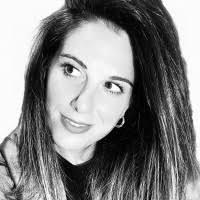 200+ profili “Elsa”