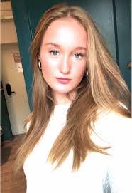 Isabella Carlson's Instagram, Twitter & Facebook