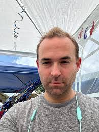 Randall Eldridge's Instagram, Twitter & Facebook