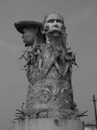 It is the highest building in santiago, and a major tourist attraction for the area. Monumento Los Heroes De Bahia En Cobija 2010 En Homenaje A Los Download Scientific Diagram