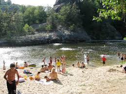 1 Avis Et 4 Photos Pour Camping Le Vivier Tripadvisor Monistrol D Allier Location De Vacances