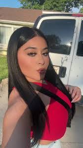 Aileen Moreno's Instagram, Twitter & Facebook