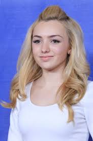Peyton List S Hairstyles Hair Colors Steal Her Style Peyton List Peyton Payton List
