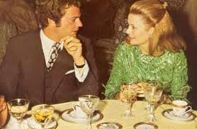 The dress has a beautiful pearl tone and. Pin On Grace Kelly