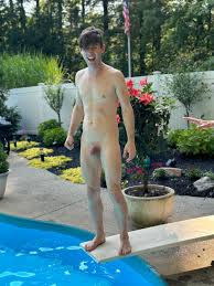 nudistdudest on X: I love naked in the pool in the summer. Would you have  a boy like me as an addition to your pool? 🥹🌊 t.co5nqrc8jYNn  X