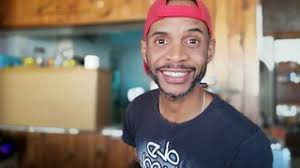 WATCH] Singer's Entjie "movie trailer" goes viral