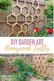 Honeycomb Garden Trellis Diy Garden Trellis Tutorial With Video Diy Trellis Diy Garden Trellis Garden Trellis