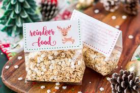 To make it suitable for magic reindeer, put a few spoonfuls into a small paper bag and mix in some sweets. Magic Reindeer Food Recipe And Poem Sugar And Soul