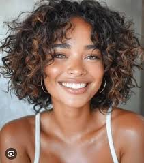 Anybody with a bob able to help my brother Wednesday? He's got a trail in a  salon, he's a level three qualified just needs to showcase his skills.  Pretty please if anybody