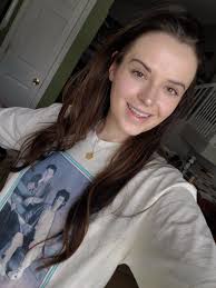 Anyone else think Julia Quinn is a Harry Potter fan? In Gregory's book  there is a character named Hermione Watson. As in Hermione Granger and Emma  Watson mashed together. Also, there is