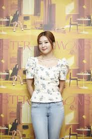 Her family consists of her parents and older brother. Seulgi And Irene Open Up About Being Red Velvet S 1st Unit Group Support From Fellow Members And More Soompi