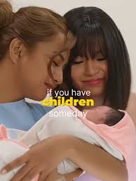 Sam in Avenues of The Diamond with Her Bestfriend Who Parties